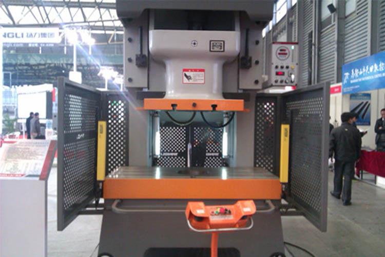 沖床&壓機 沖床&壓機